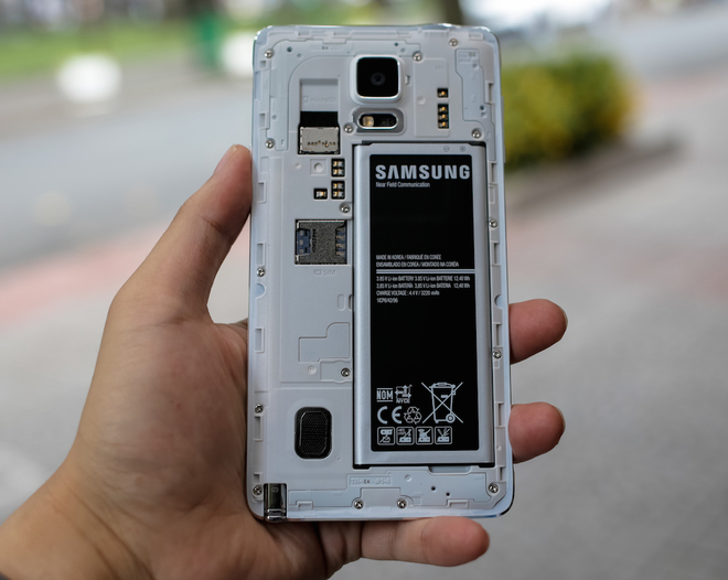 samsung galaxy note 4 4 - Thị trường Việt Nam khuấy động cùng sự xuất hiện của Samsung galaxy note 4