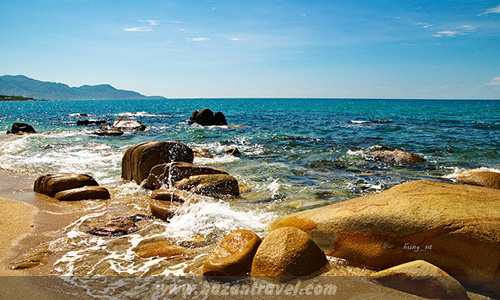 Tham quan biển Cà Ná Bình Thuận – nét đẹp hữu tình của thiên nhiên