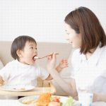 Tim hieu so thich an uong cua be 150x150 - Những thực phẩm có thể gây hại cho bé dưới 1 tuổi