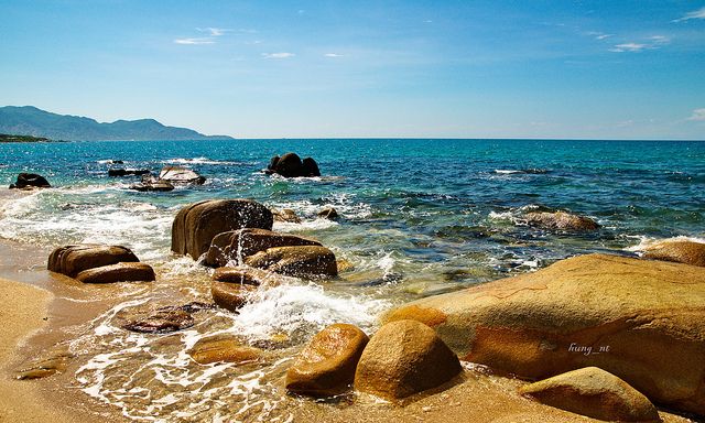 Tận hưởng lễ 30/4 cực kì thú vị tại biển Cà Ná Ninh Thuận bien ca na ninh thuan1 - Tận hưởng lễ 30/4 cực kì thú vị tại biển Cà Ná Ninh Thuận