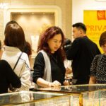 vang duc 1 05351652 150x150 - Sau 2 tháng giá vàng biến động mạnh, người mua lỗ, lãi thế nào?