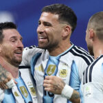 messi an mung dong doi 04130534 150x150 - Argentina ngược dòng không tưởng, Messi thốt lên 'điên rồ'