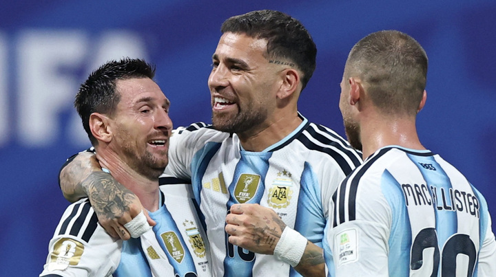 Argentina ngược dòng không tưởng, Messi thốt lên ‘điên rồ’