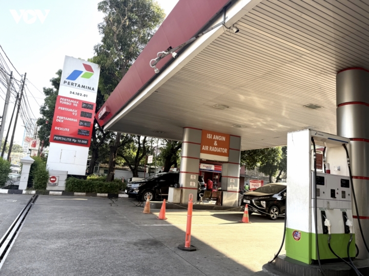 Indonesia bắt buộc sử dụng nhiên liệu sinh học B50 và E5